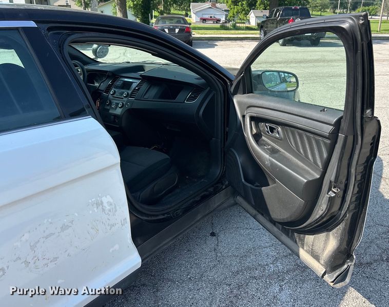 image for item EK8249 2015 Ford Taurus Police Interceptor  