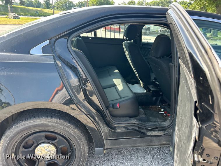 image for item EK8249 2015 Ford Taurus Police Interceptor  