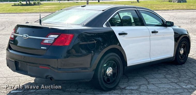 image for item EK8250 2015 Ford  Taurus Police Interceptor 