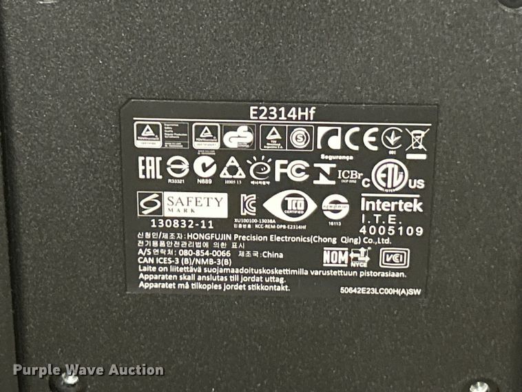 image for item EK8253 (55) Dell monitors 