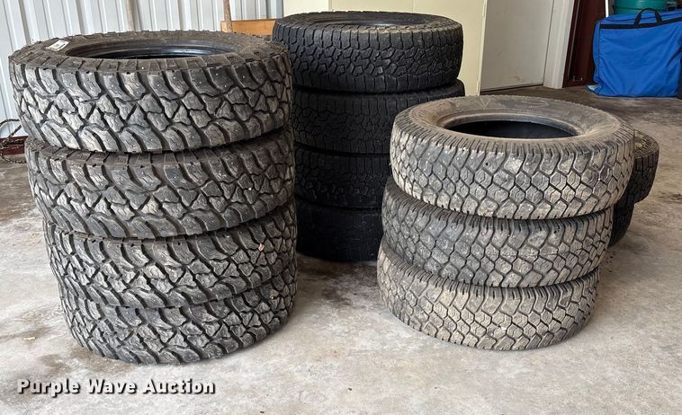 image for item EL2109 (13) 225/75R16 tires