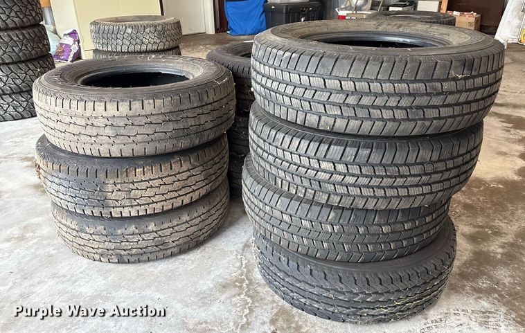 image for item EL2110 (10) 225/75R16 tires