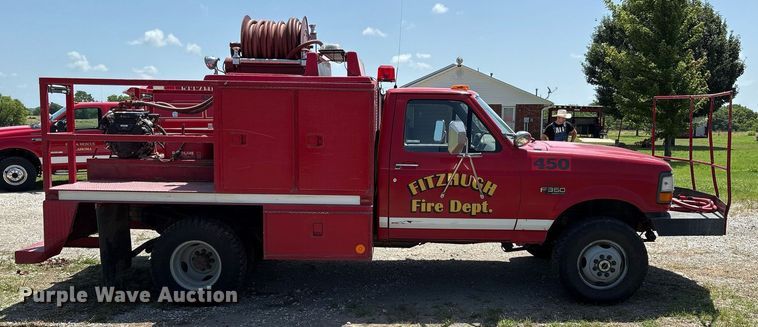 image for item EL2130 1995 Ford F350 XL brush fire truck