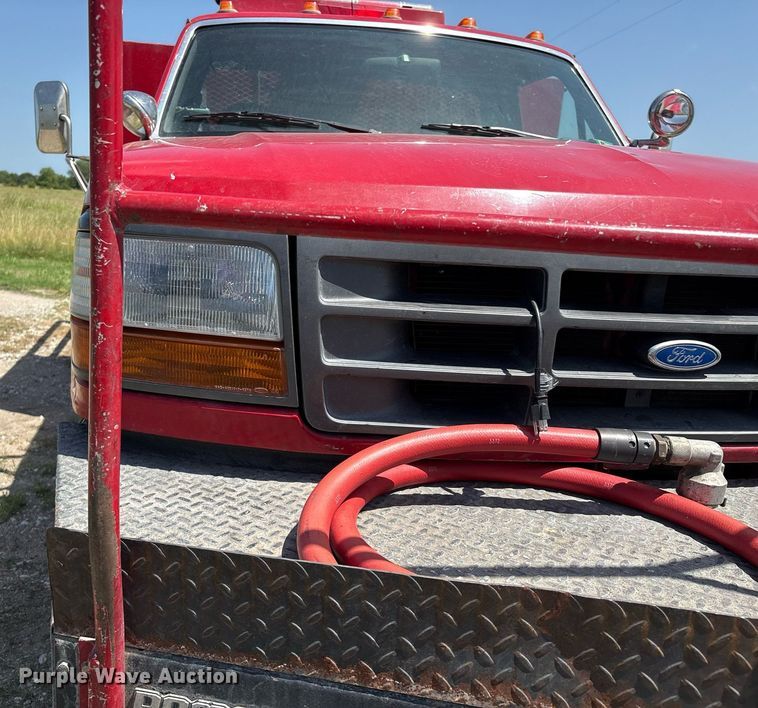 image for item EL2130 1995 Ford F350 XL brush fire truck