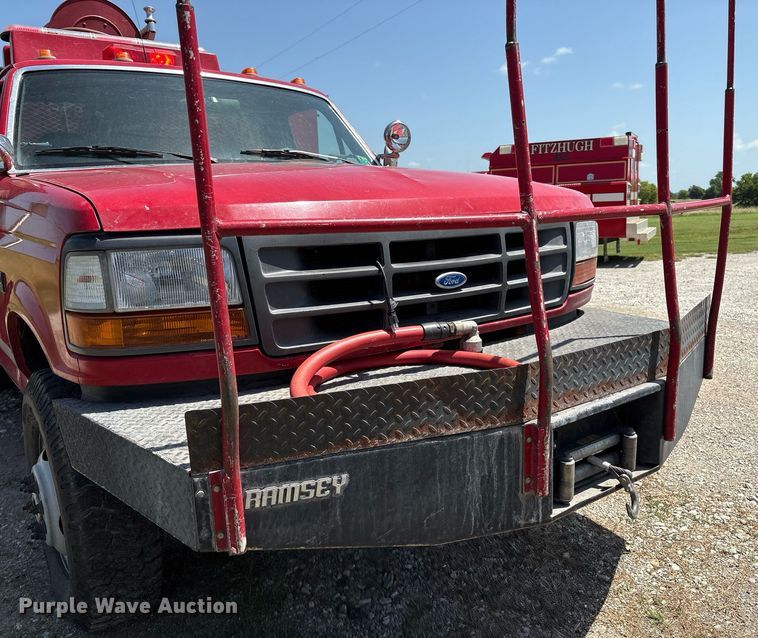 image for item EL2130 1995 Ford F350 XL brush fire truck