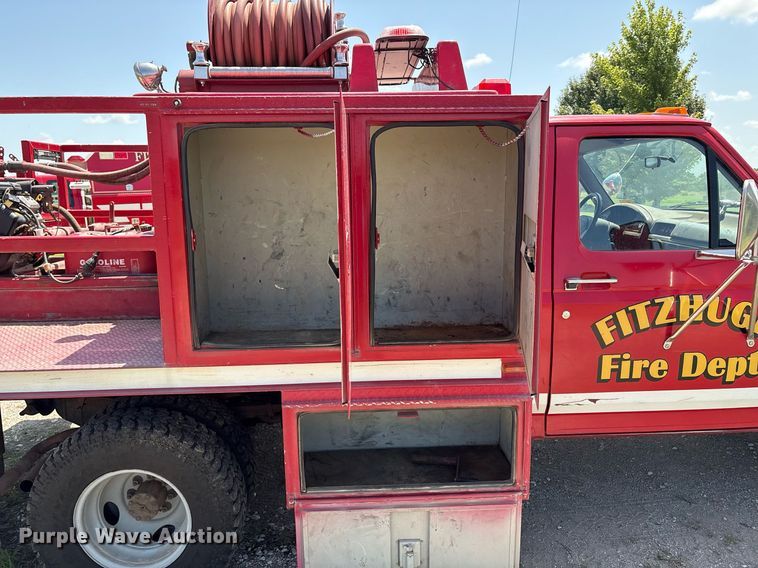 image for item EL2130 1995 Ford F350 XL brush fire truck