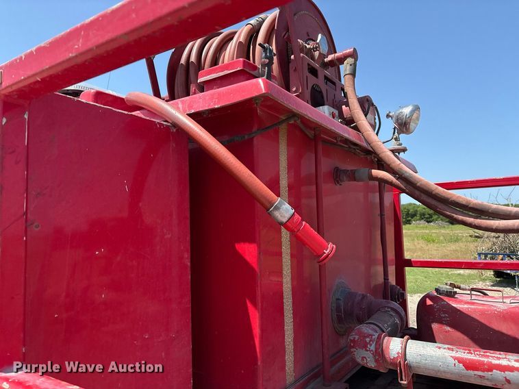 image for item EL2130 1995 Ford F350 XL brush fire truck