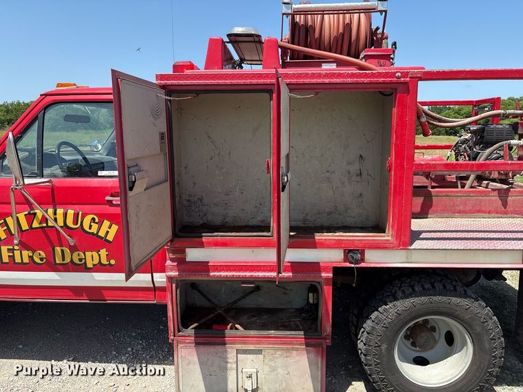 image for item EL2130 1995 Ford F350 XL brush fire truck