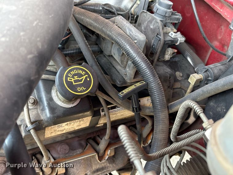 image for item EL2130 1995 Ford F350 XL brush fire truck