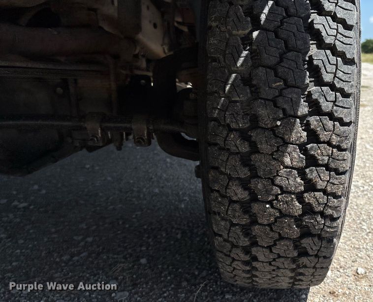 image for item EL2130 1995 Ford F350 XL brush fire truck