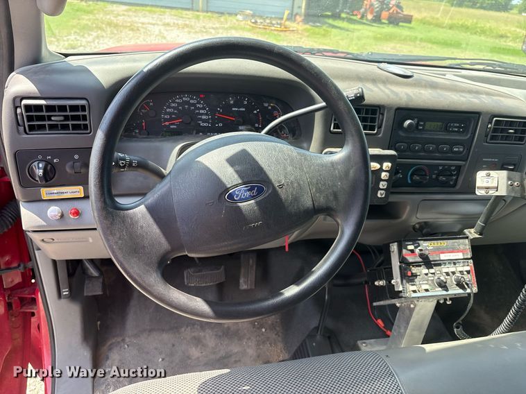 image for item EL2131 2004 Ford F350 Super Duty brush fire truck