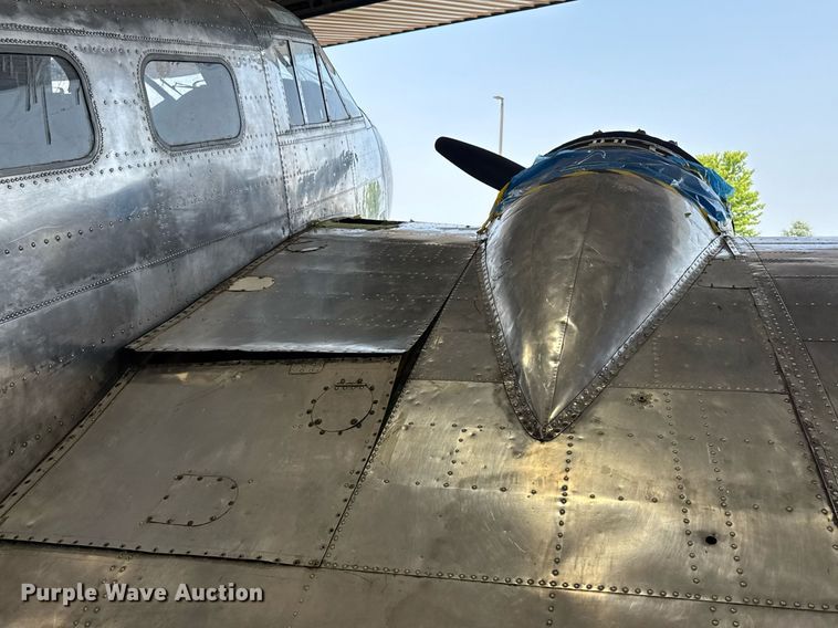 image for item EM2008 1944 Beech 18/RC-45J airplane