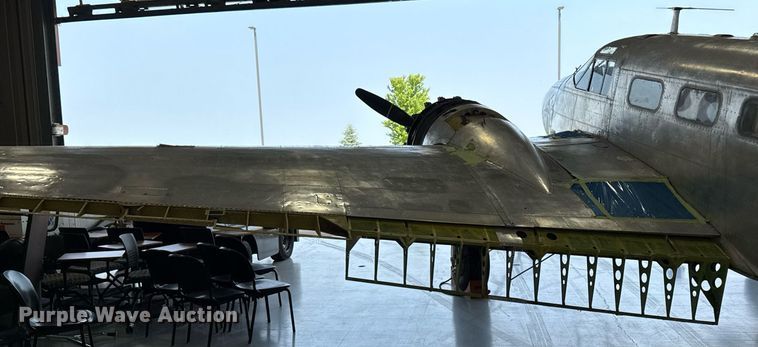 image for item EM2008 1944 Beech 18/RC-45J airplane