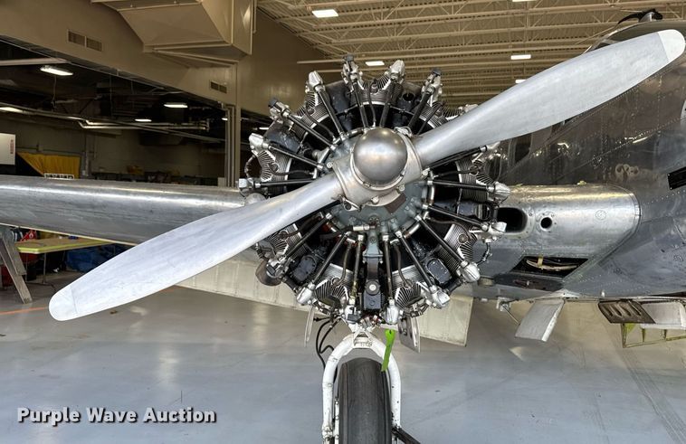 image for item EM2008 1944 Beech 18/RC-45J airplane