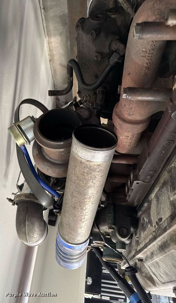 image for item EM2009 Detroit Diesel Series 60 engine