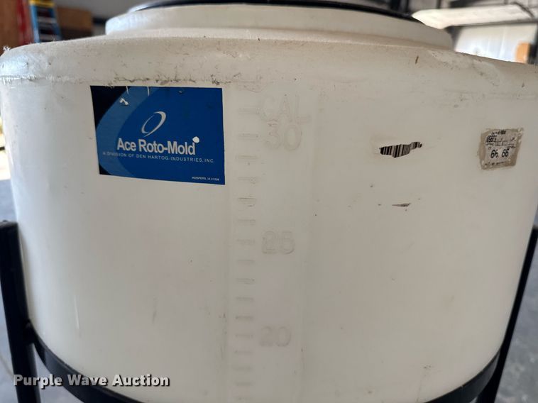 image for item EM2022 Ace Roto Mold tank