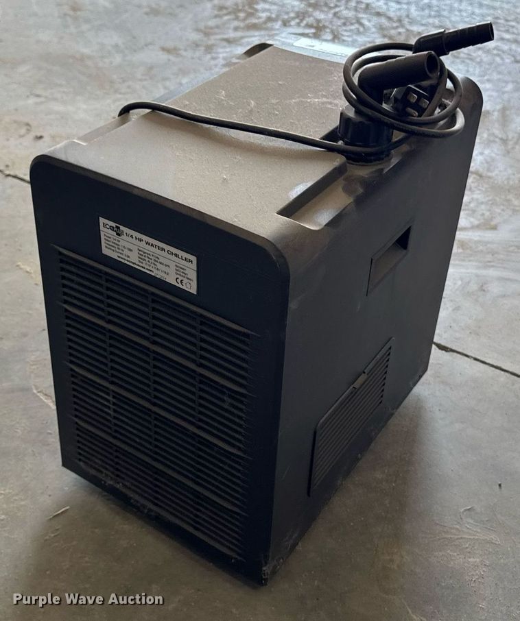 image for item EM2023 Eco Plus 1/4 HO water chiller