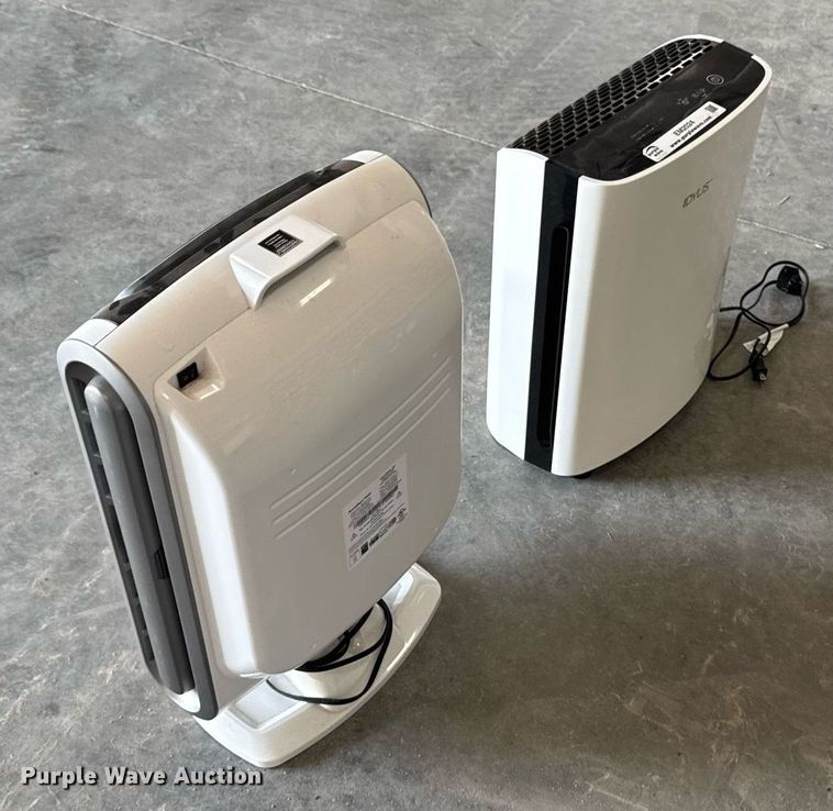 image for item EM2024 (2) air purifiers