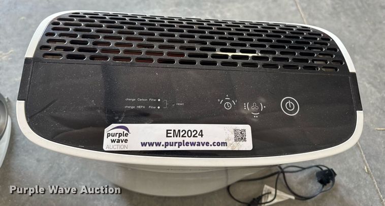 image for item EM2024 (2) air purifiers