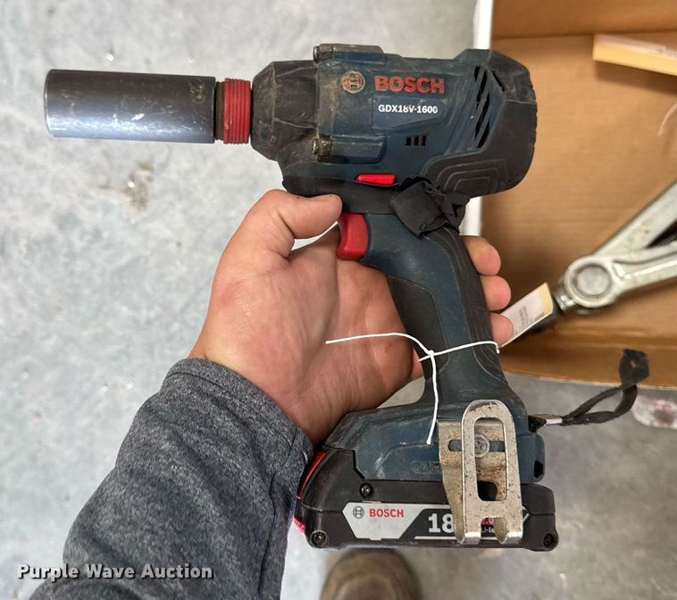 image for item EM2025 Tools