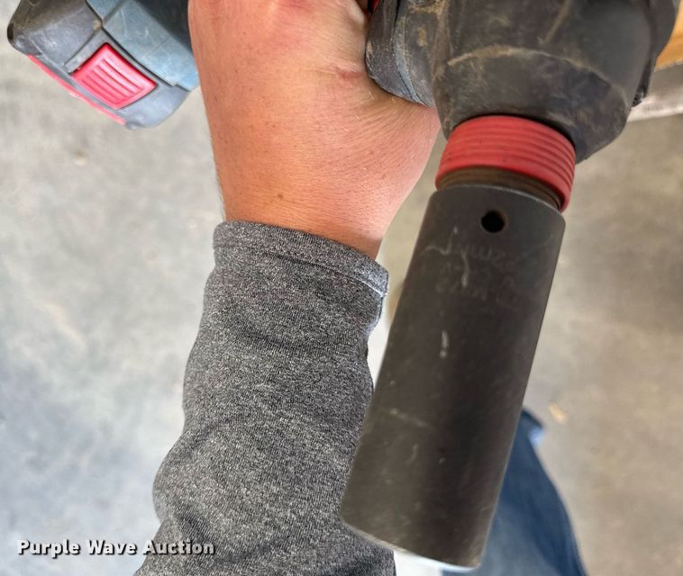 image for item EM2025 Tools