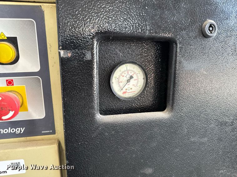 image for item EM2026 Ingersoll Rand UP6-15C-125 PSG air compressor