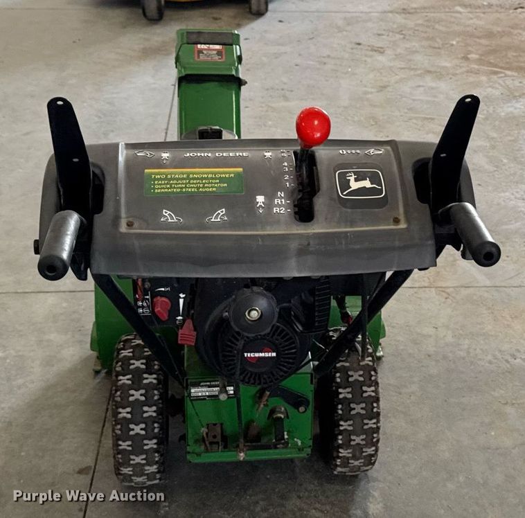 image for item EM2028 John Deere 826D snow blower
