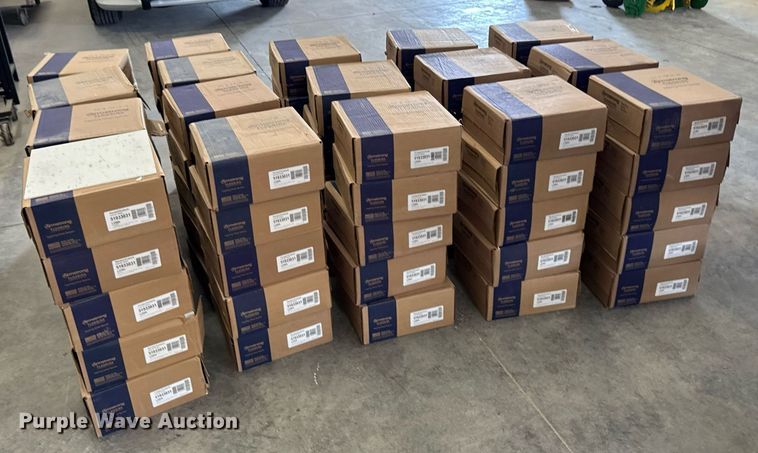 image for item EM2029 Approximately 85 boxes of floor tile