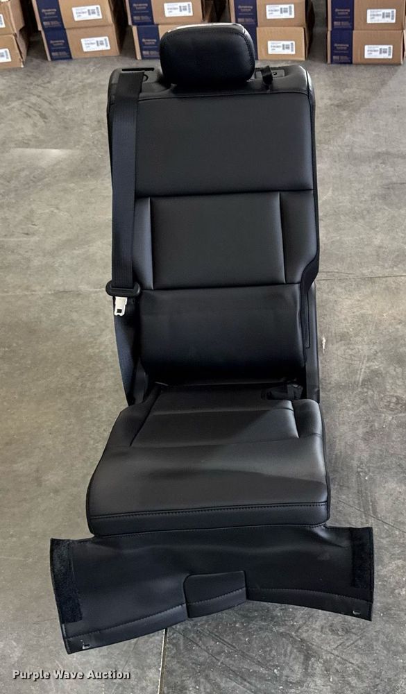 image for item EM2031 Automotive seat