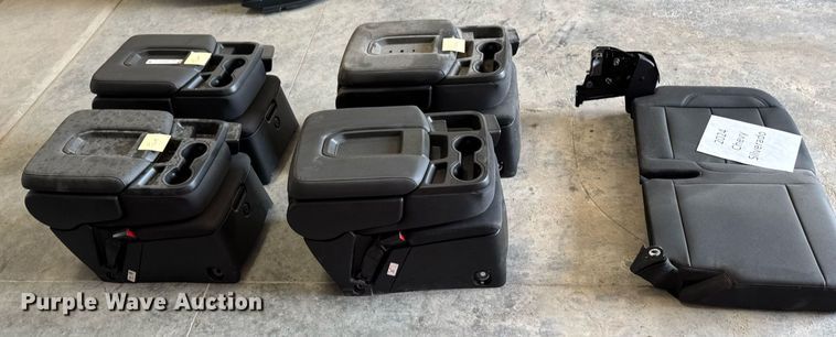 image for item EM2032 (4) center consoles