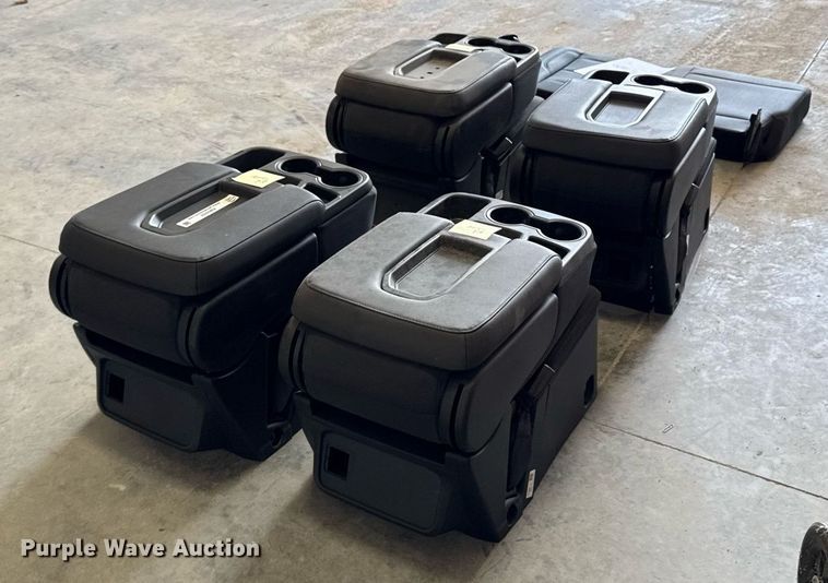 image for item EM2032 (4) center consoles