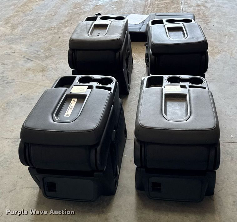 image for item EM2032 (4) center consoles