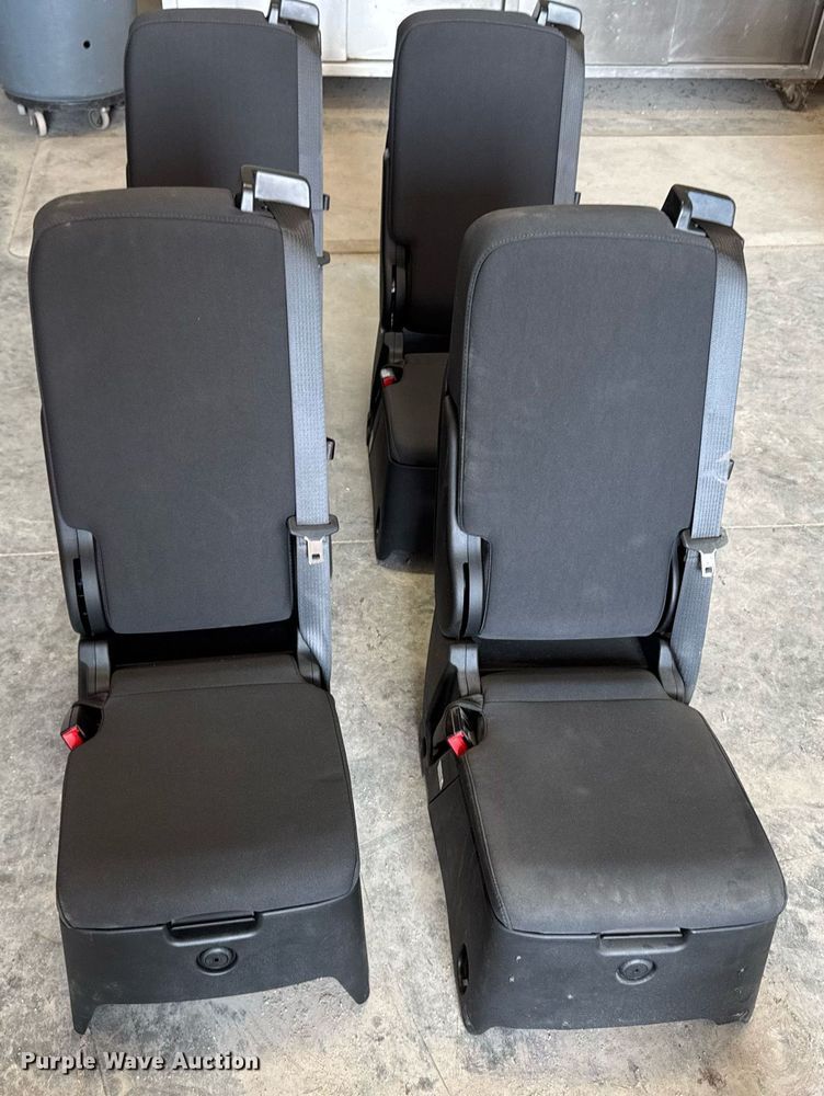 image for item EM2032 (4) center consoles