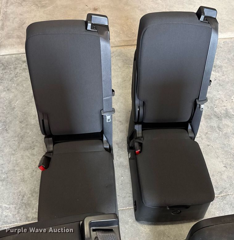 image for item EM2032 (4) center consoles