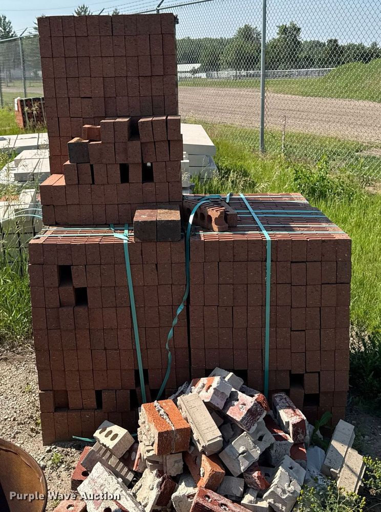 image for item EM2035 Building materials 