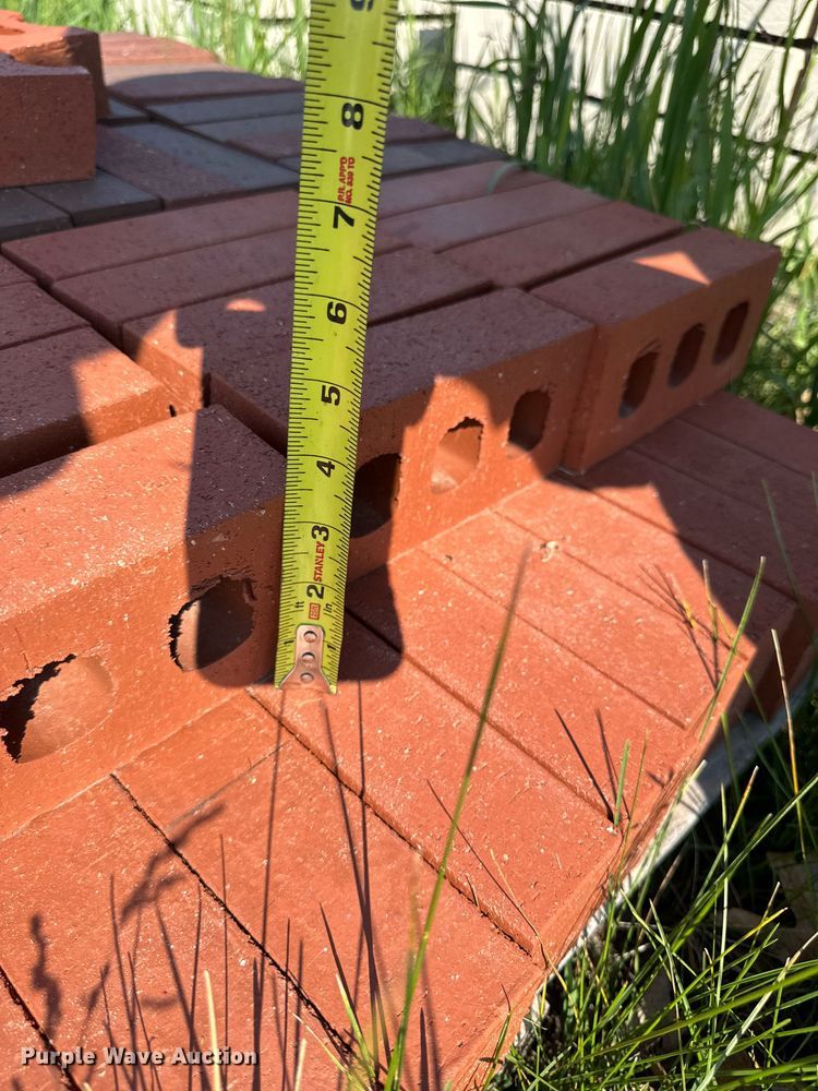 image for item EM2035 Building materials 