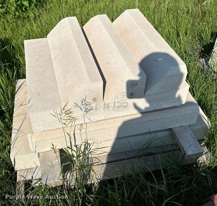 image for item EM2035 Building materials 