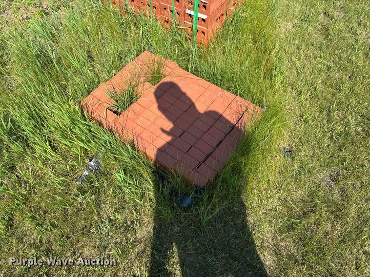 image for item EM2035 Building materials 