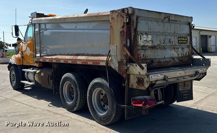 image for item EM2049 2009 Sterling L8500 Series dump truck