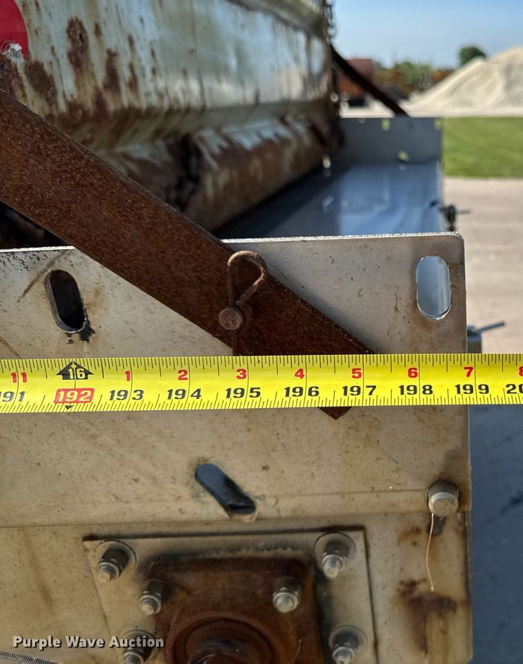 image for item EM2049 2009 Sterling L8500 Series dump truck