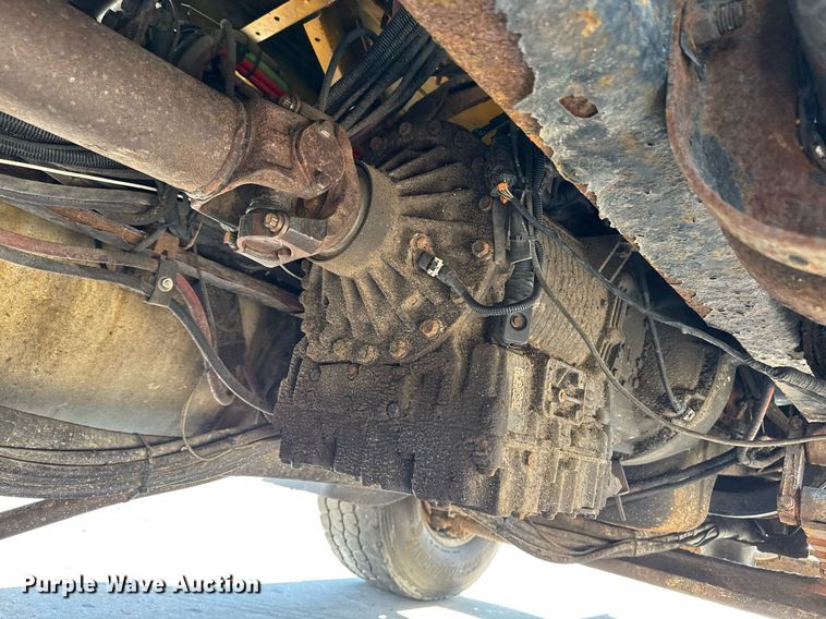 image for item EM2049 2009 Sterling L8500 Series dump truck