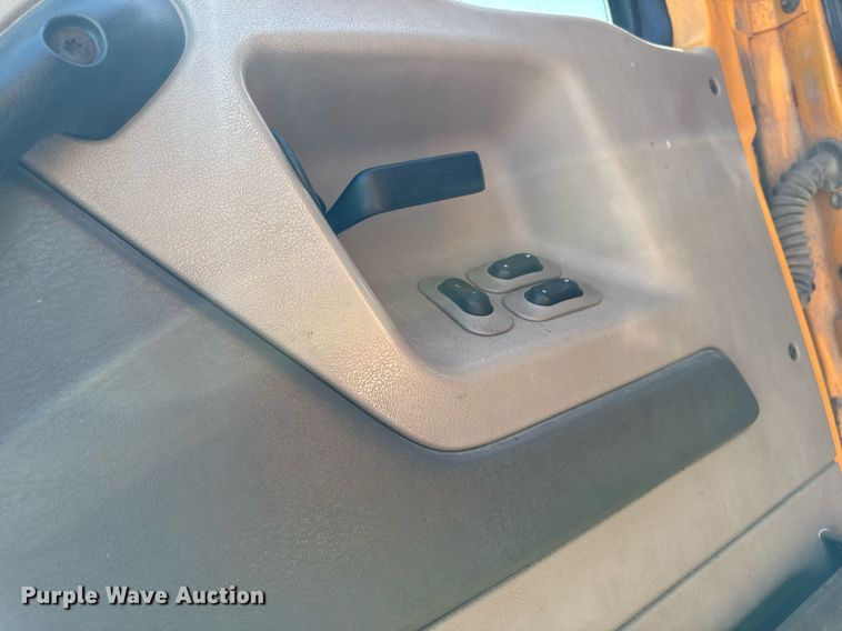 image for item EM2049 2009 Sterling L8500 Series dump truck