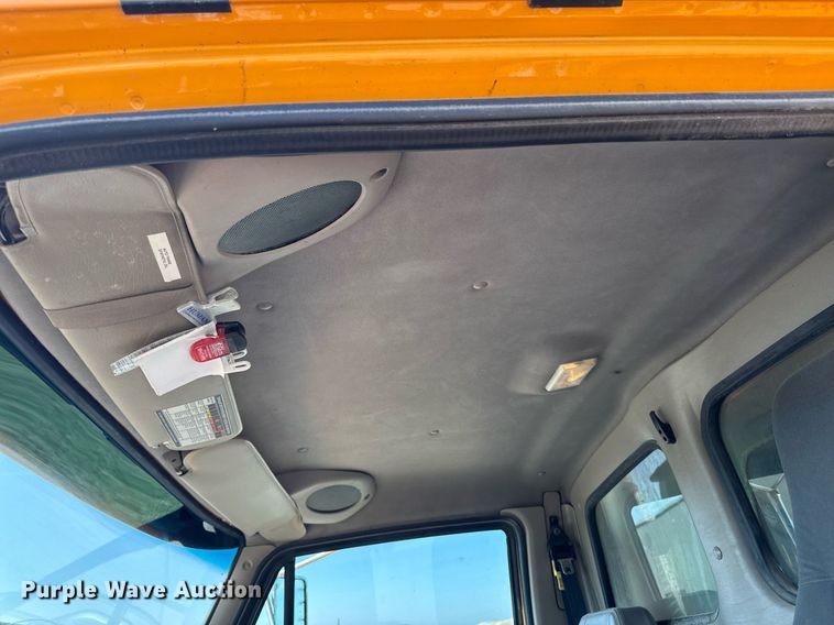 image for item EM2049 2009 Sterling L8500 Series dump truck