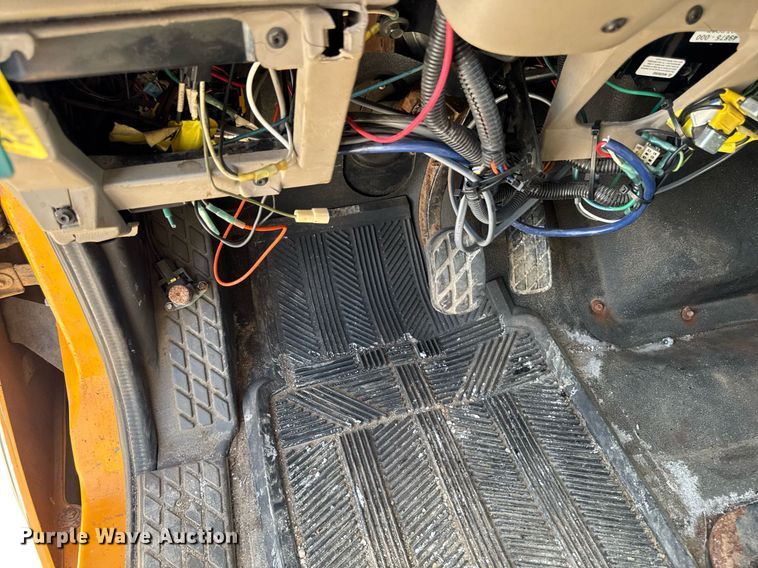 image for item EM2049 2009 Sterling L8500 Series dump truck