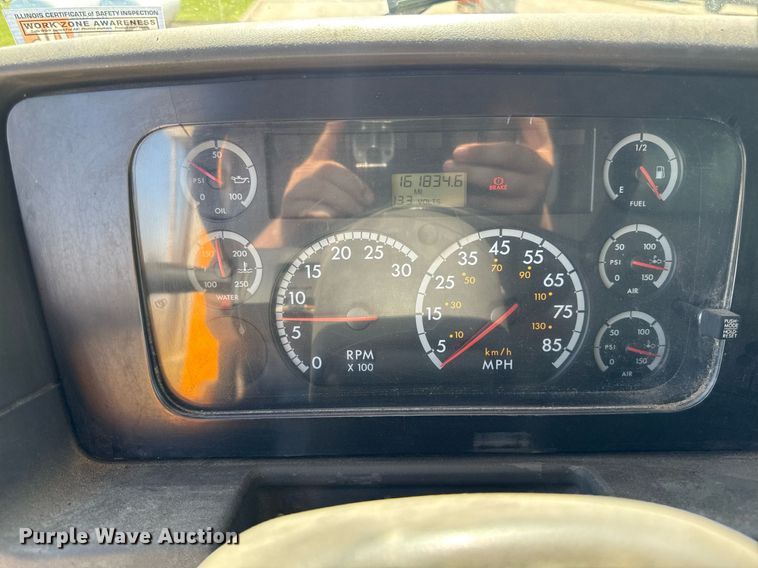 image for item EM2049 2009 Sterling L8500 Series dump truck