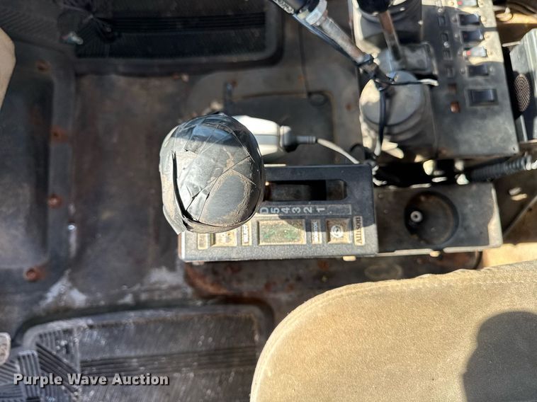 image for item EM2049 2009 Sterling L8500 Series dump truck