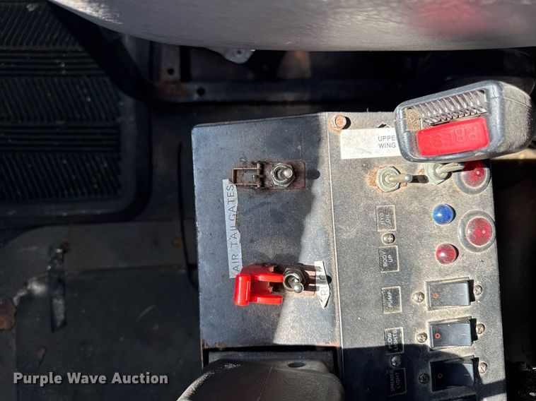 image for item EM2049 2009 Sterling L8500 Series dump truck