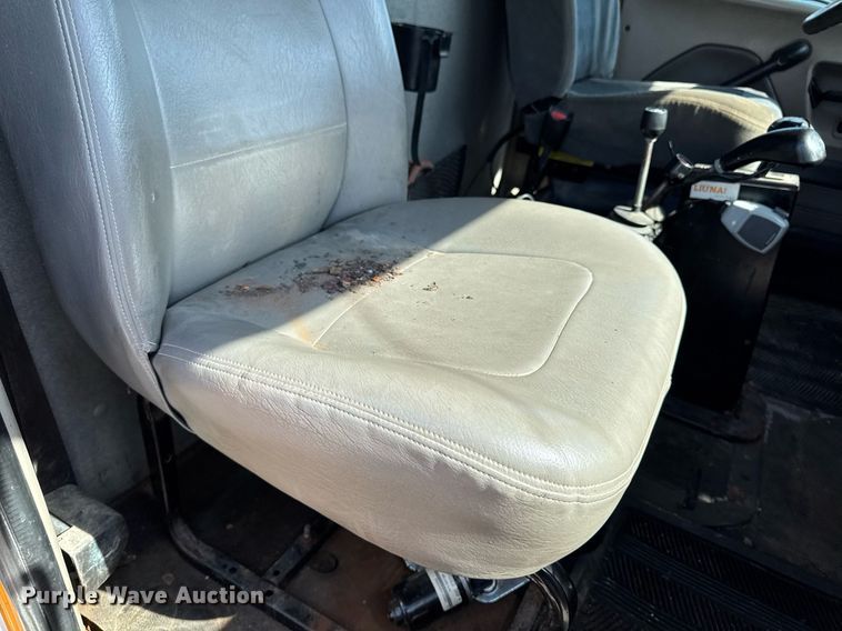 image for item EM2049 2009 Sterling L8500 Series dump truck