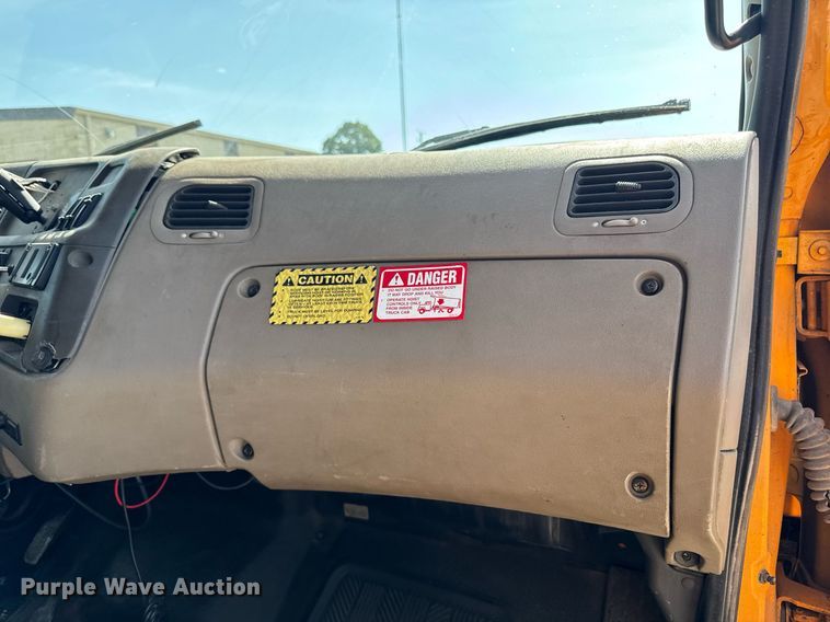 image for item EM2049 2009 Sterling L8500 Series dump truck