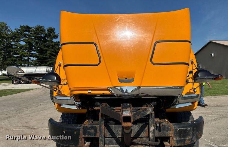 image for item EM2049 2009 Sterling L8500 Series dump truck